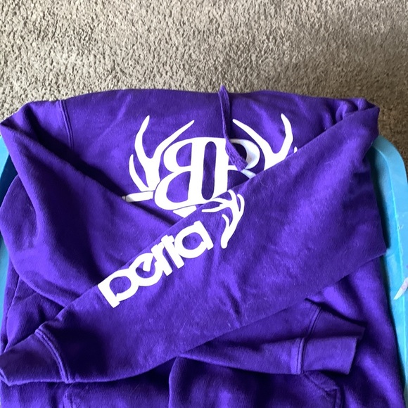 Berta Buck Hoodie - Picture 2 of 3